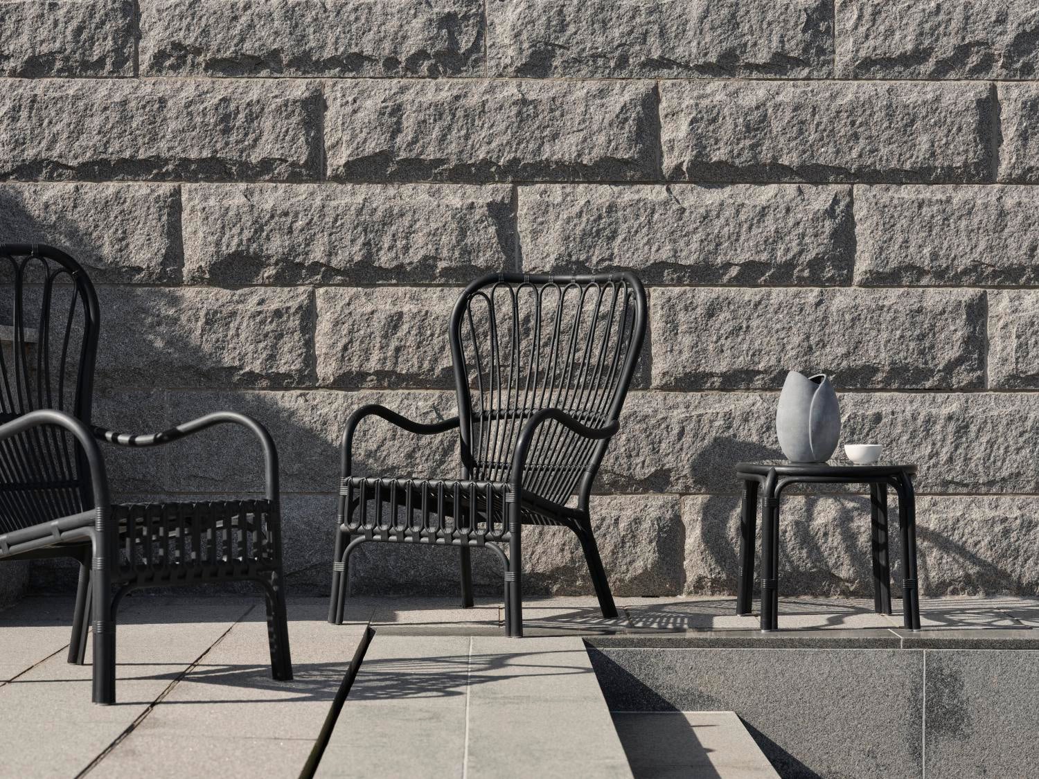 Waltz side table Black