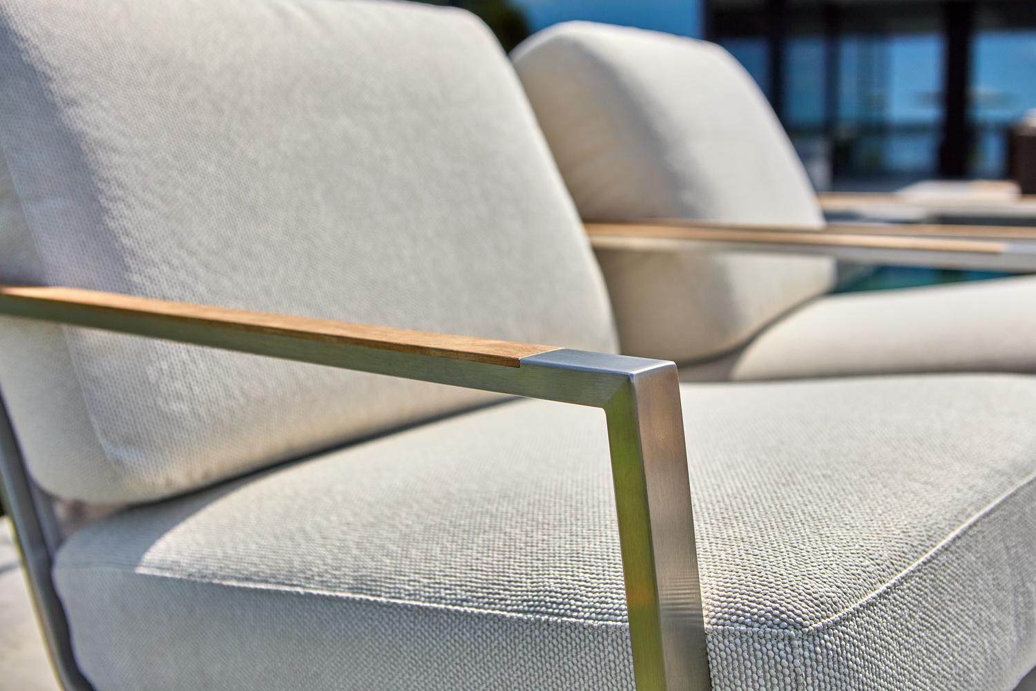 Naos armchair Stainless Steel/Dot Beige