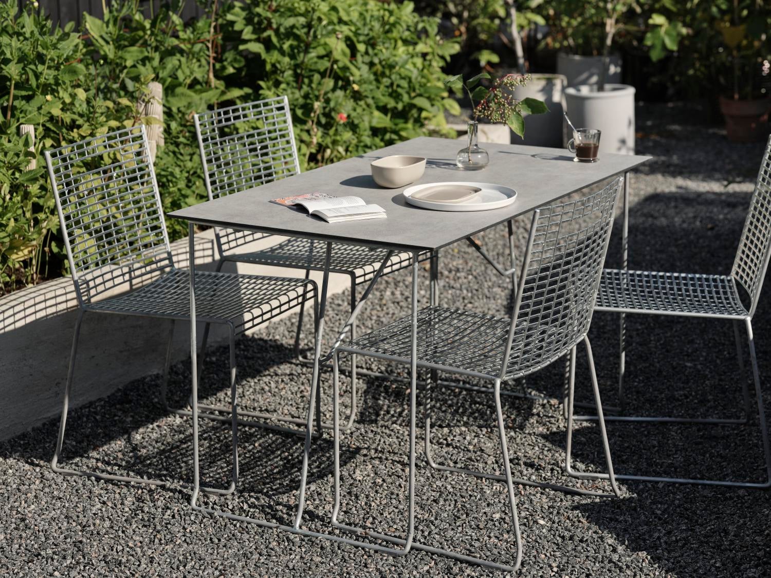 Laminate table top Beige/terrazzo