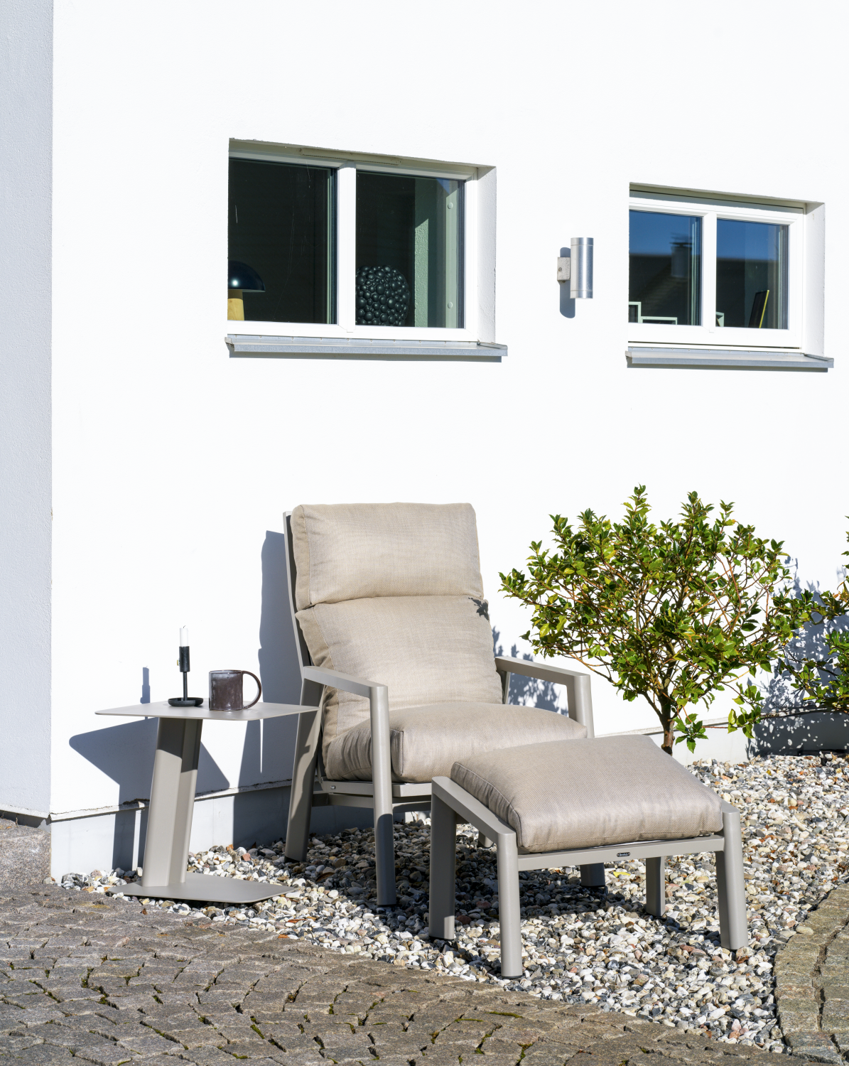 Slide side table Khaki