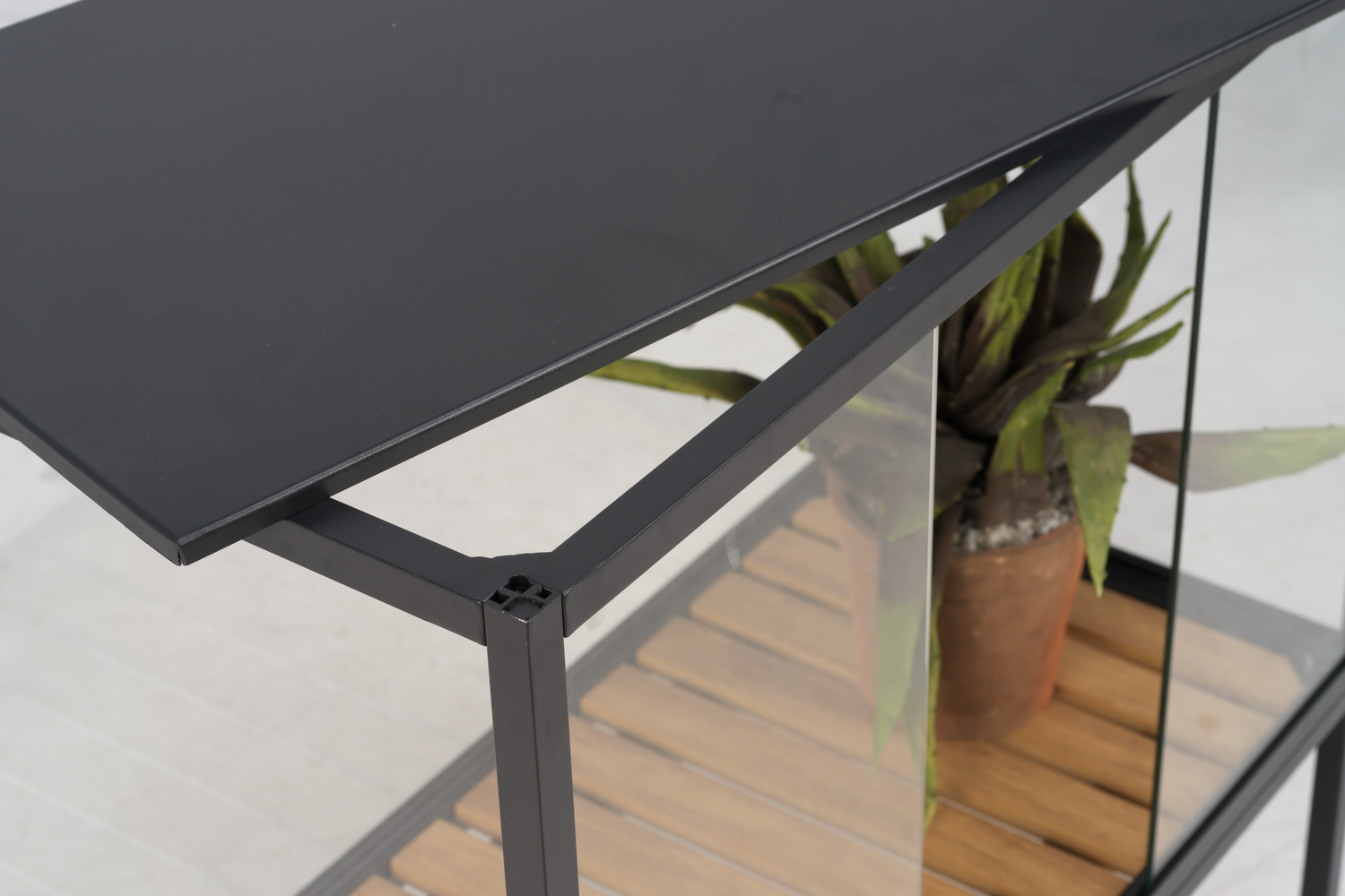 Grower Greens Plant cabinet Black