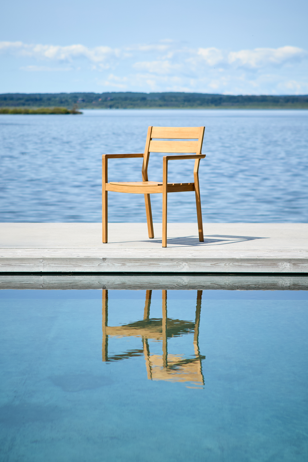 Delia Teak armchair Natural color