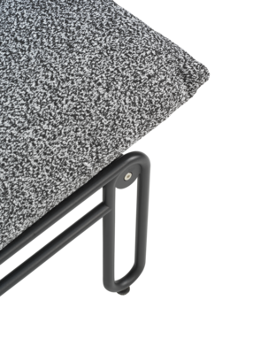 Blixt lounge chair Black/Teddy Ant