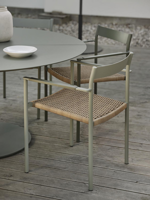 Peace dining table Nordic Green