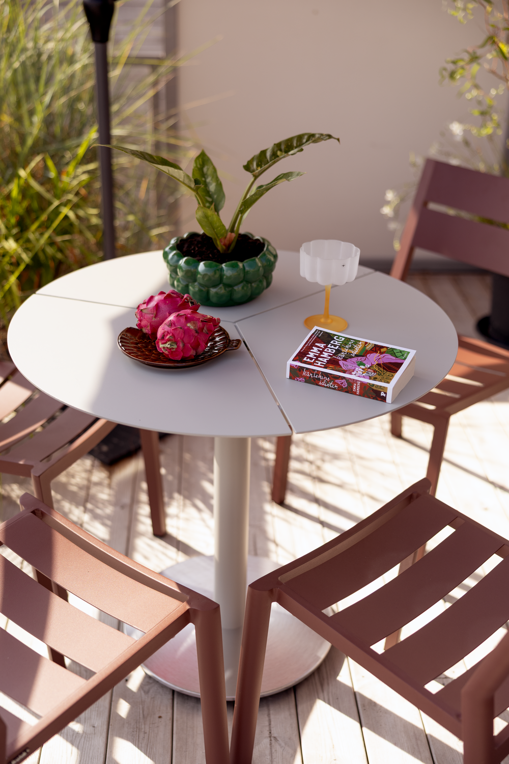 Peace café table Light Grey