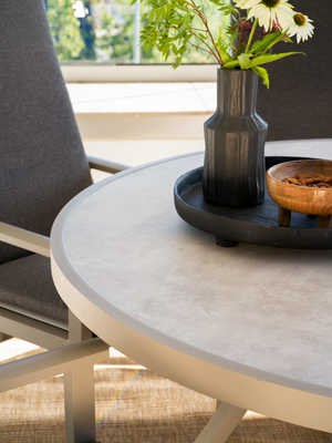 Samvaro dining table Khaki/sand