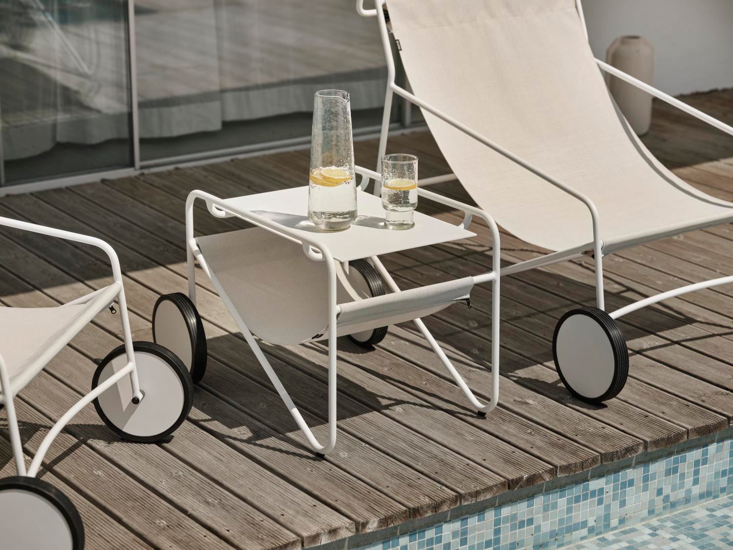 Poul Chair lounge chair White/Off-white