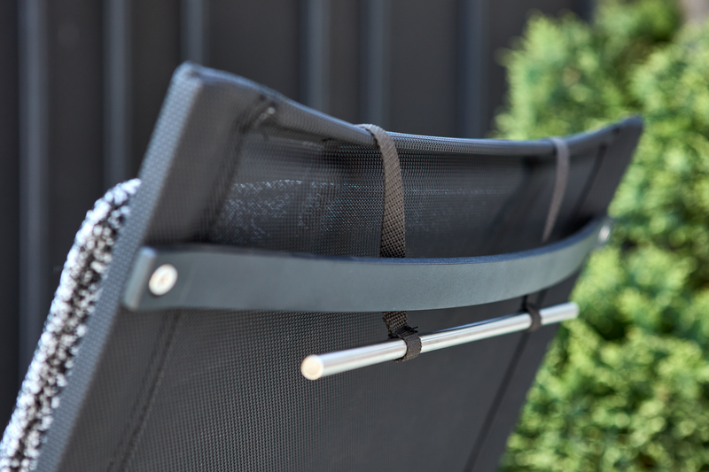 Soro lounge chair Black/Teddy Ant