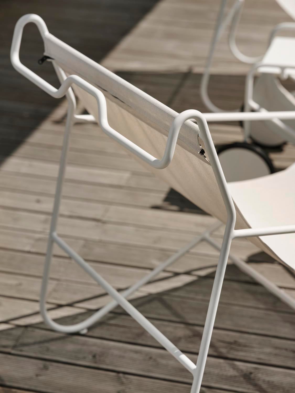 Poul Chair lounge chair White/Off-white