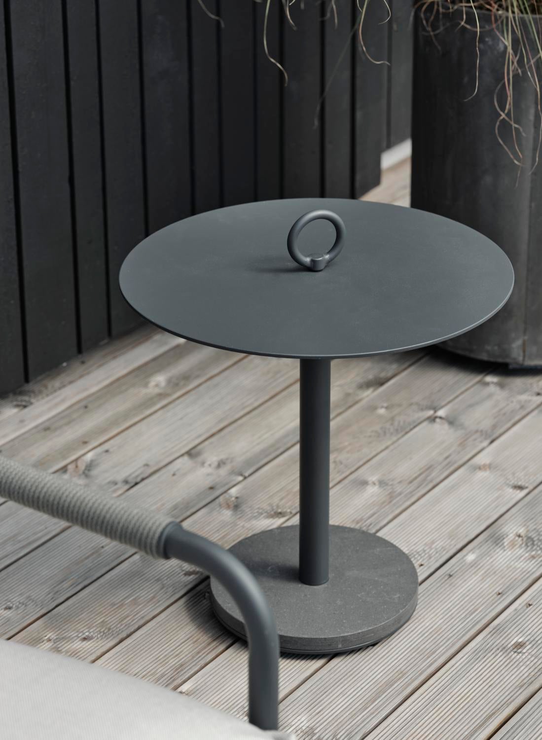 Niobe side table Anthracite