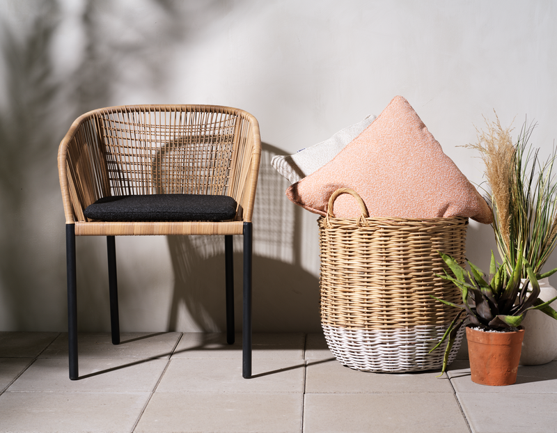 Delta armchair Black/Teddy Black