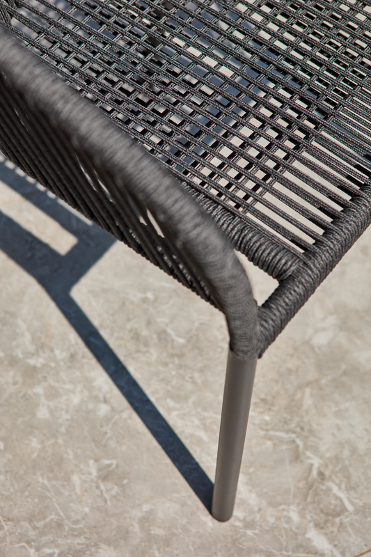 Delta armchair Black/Teddy Black