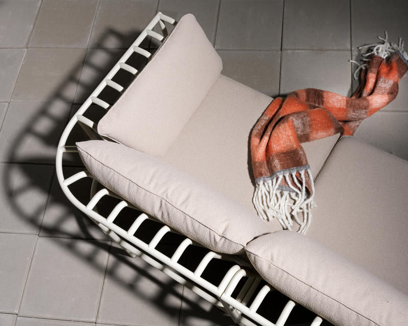 Collier center piece Pearl White/Teddy Beige