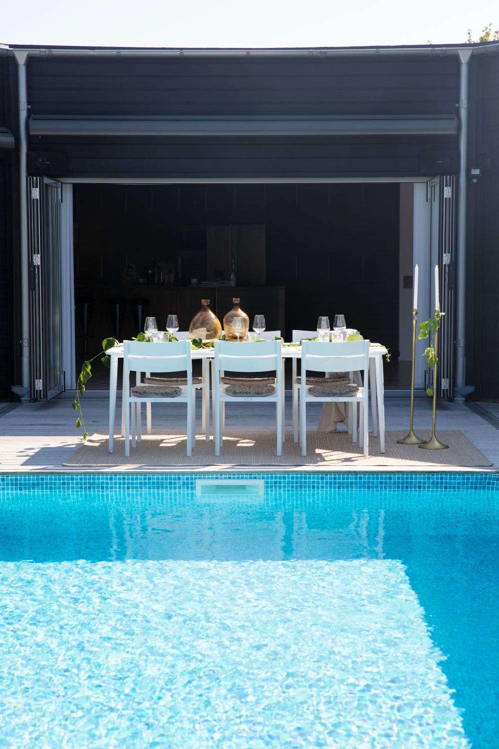 Nimes dining table White