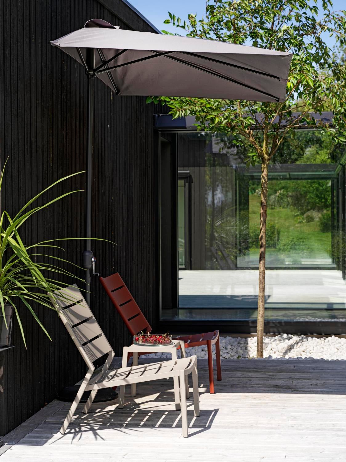 Delia side table Khaki