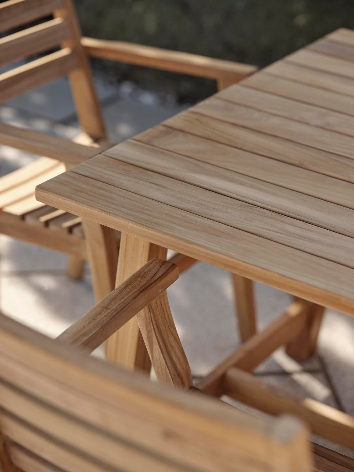 Keros dining table Natural color