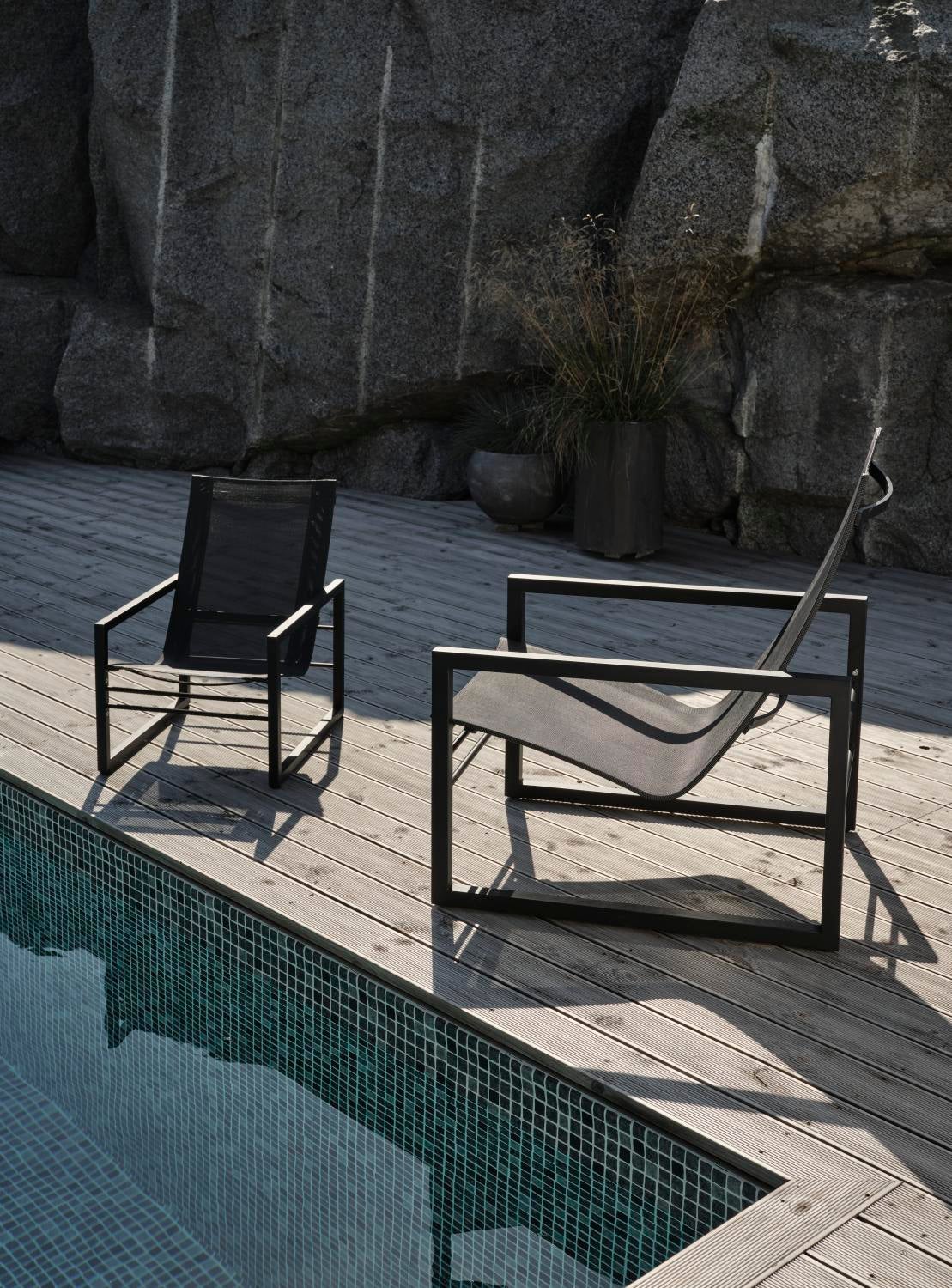 Vevi childrens chair Black/Anthracite