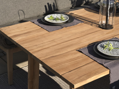 Laurion dining table Natural color