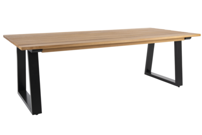 Laurion dining table Natural color