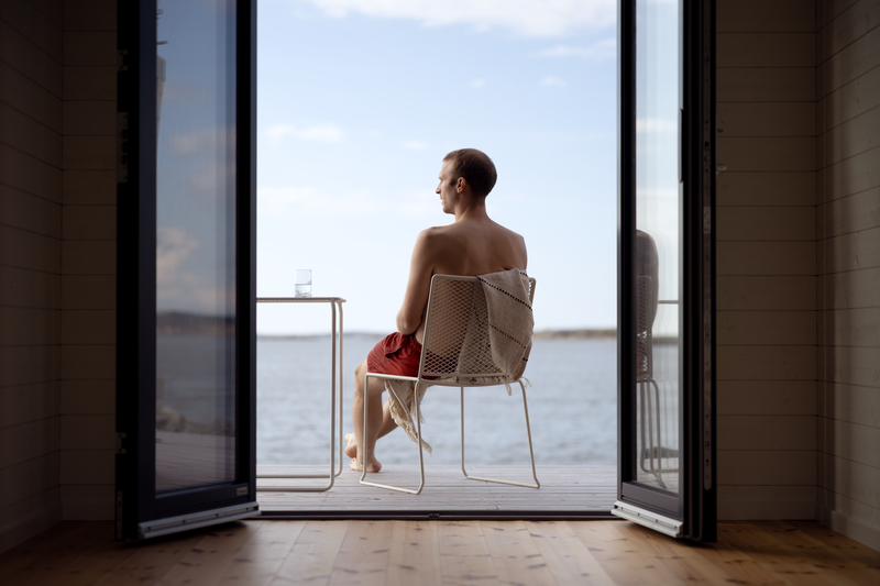 Haru dining chair Pearl white