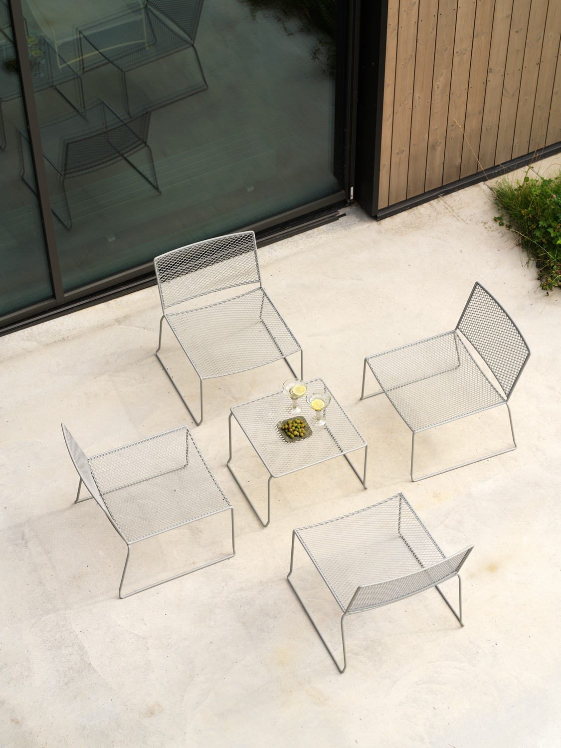 Haru side table Slate Grey