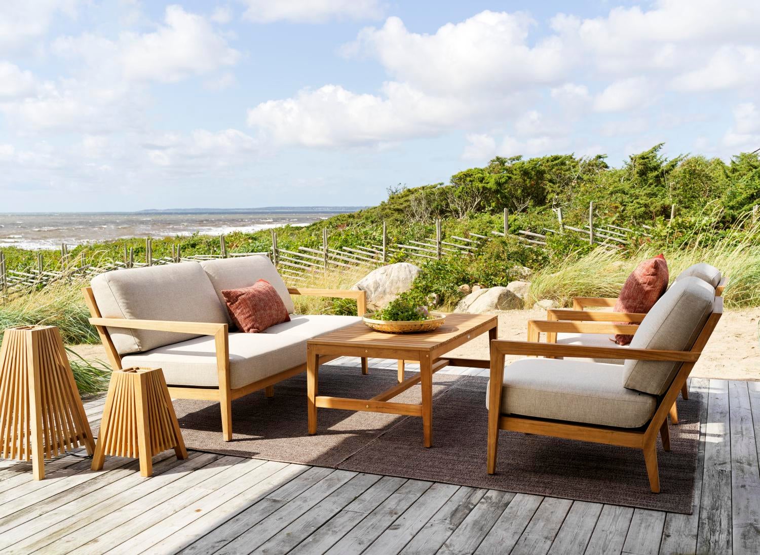 Populär coffee table Natural color