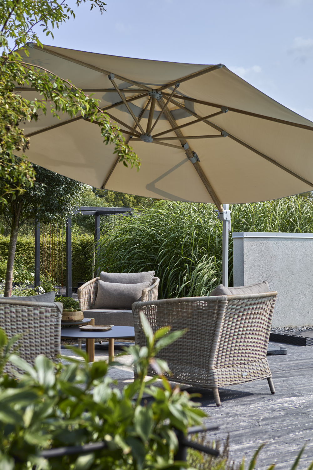 Luzzi hanging parasol Khaki/Light Grey